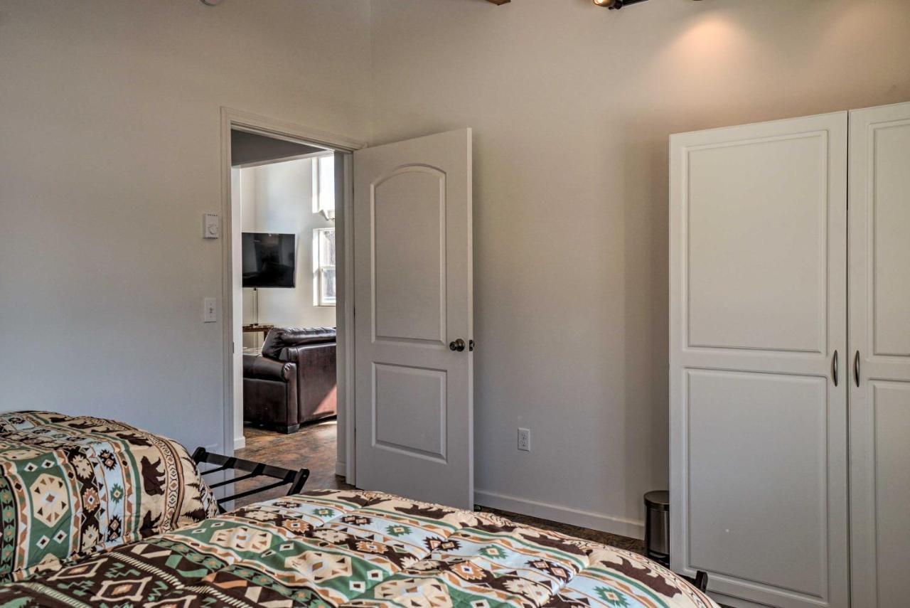 Апартаменты Pet-Friendly Duplex With Northern Lights Aurora View Хомер Экстерьер фото